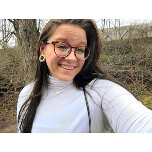 Meet your Posher, April